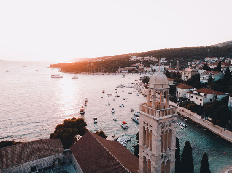 photo_hvar